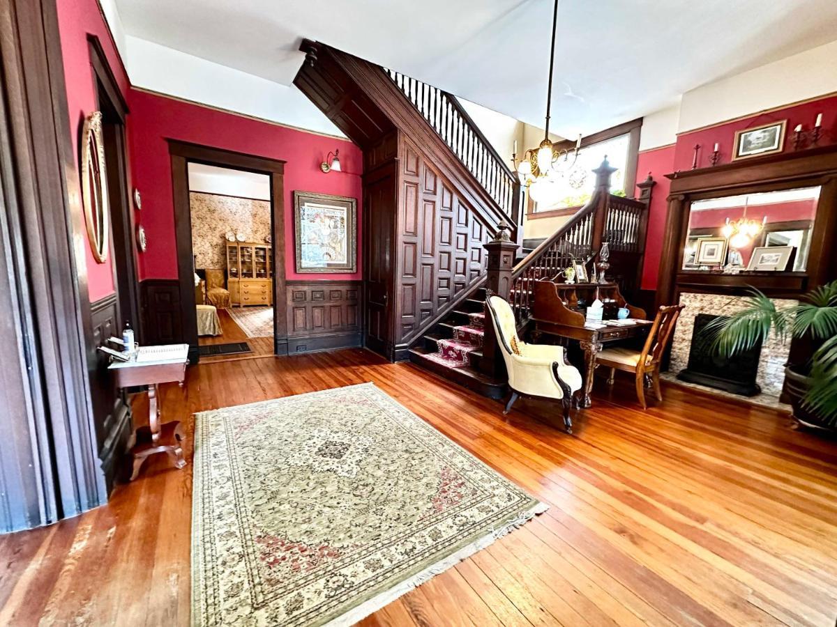 モービル The Kate Shepard Houseアパートホテル エクステリア 写真