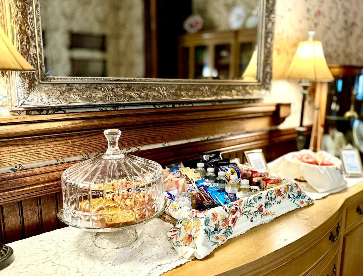 モービル The Kate Shepard Houseアパートホテル エクステリア 写真
