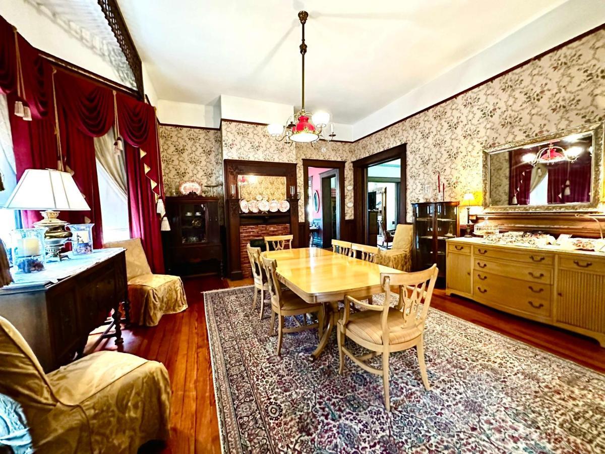 モービル The Kate Shepard Houseアパートホテル エクステリア 写真