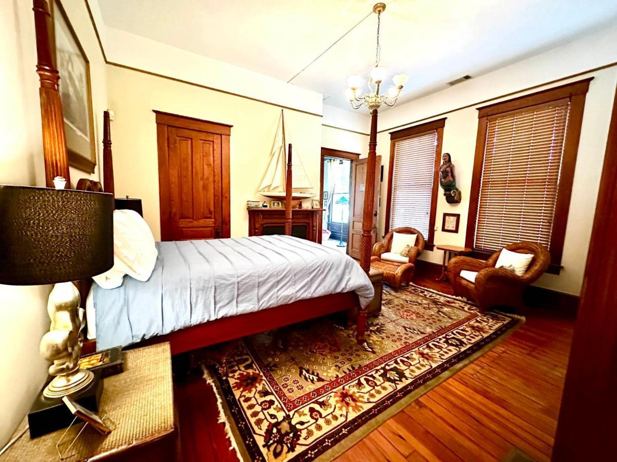 モービル The Kate Shepard Houseアパートホテル エクステリア 写真
